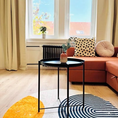 Vermietung einer geräumigen 3-Zimmer-Wohnung, 56 m², Stadtteil Staré Mesto, Bratislava, Slowakei